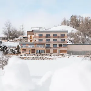 https://les-sorbiers-montricher-le-bochet.hotels-rhonealpes.com