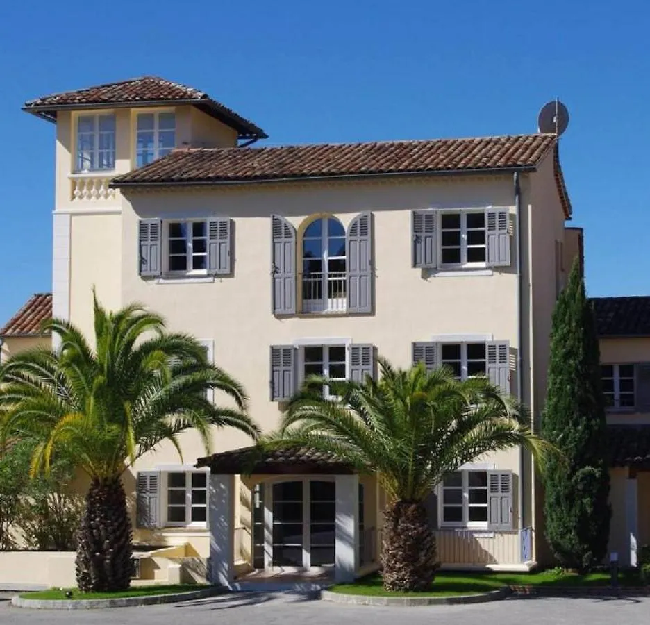 Domaine De La Tour Carree Aparthotel Peymeinade